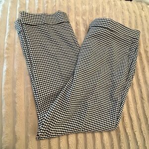 Ann Taylor Black and White Houndstooth Pants